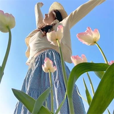 皇后驾到:反派人设崩不住了